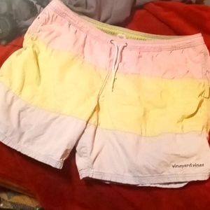 Vineyard Vines Sz L Swim Shorts
